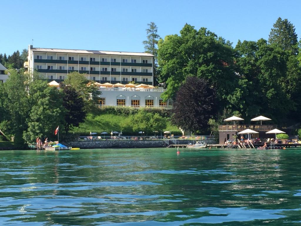 Hotel Attersee Seewalchen Exterior foto